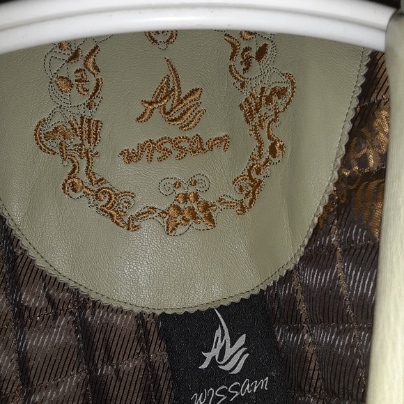 Al wissam rare Genuine Leather jacket - Picture 6 of 6